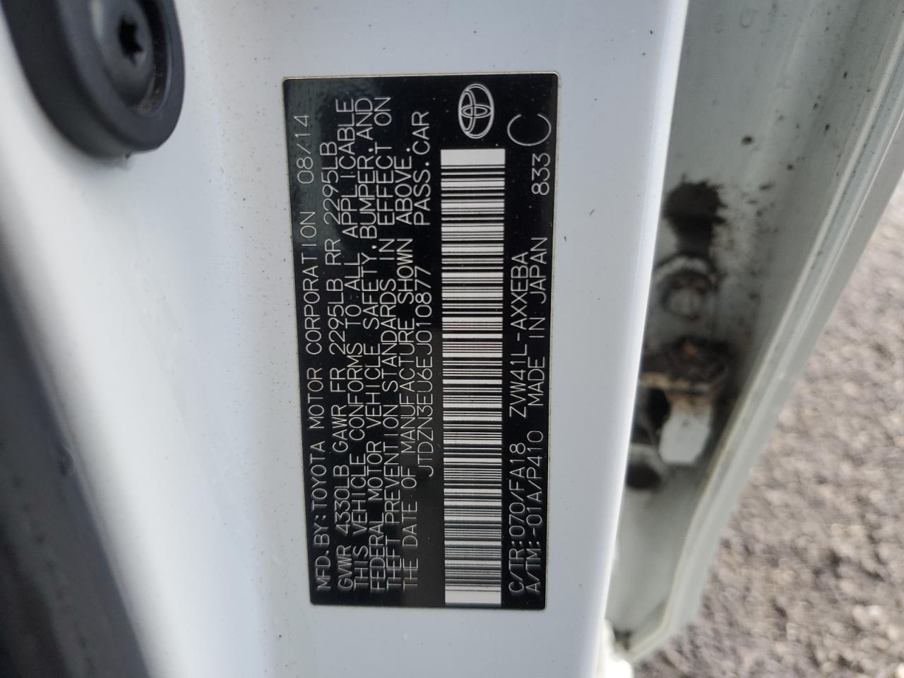 2014 Toyota Prius - Image 12