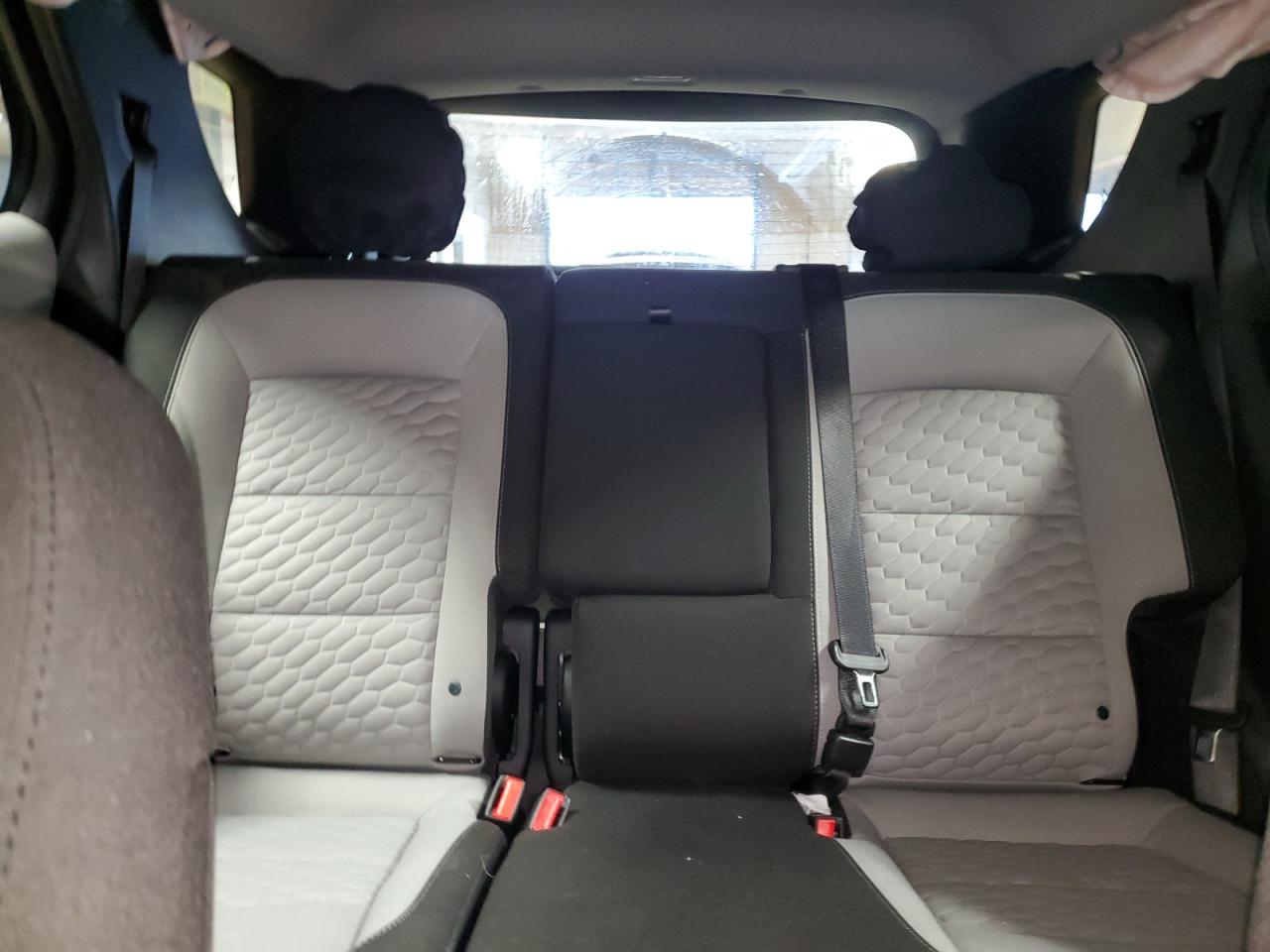 2018 Chevrolet Equinox - Image 10