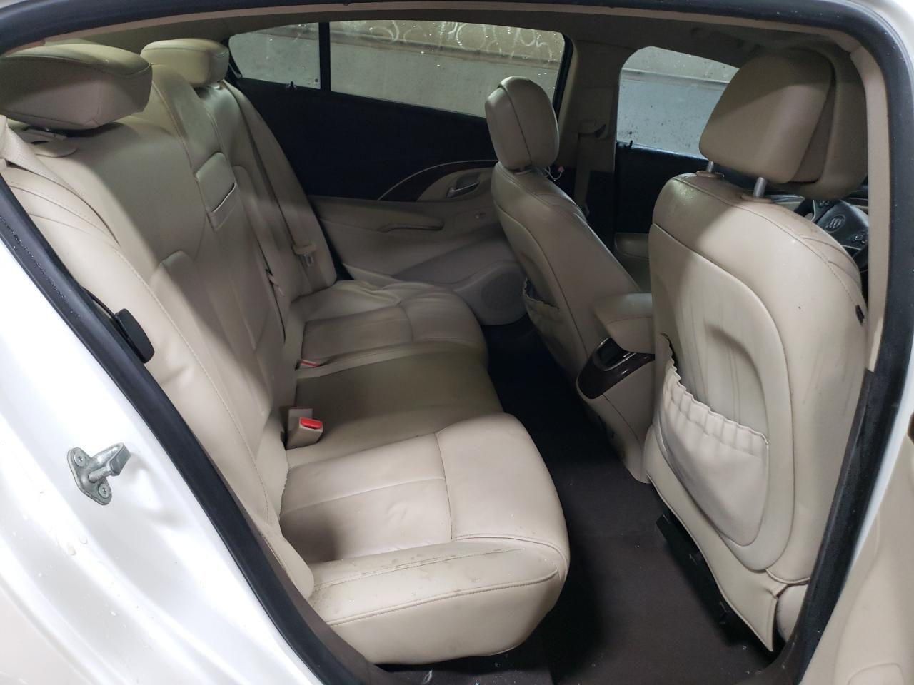 2014 Buick LaCrosse - Image 10