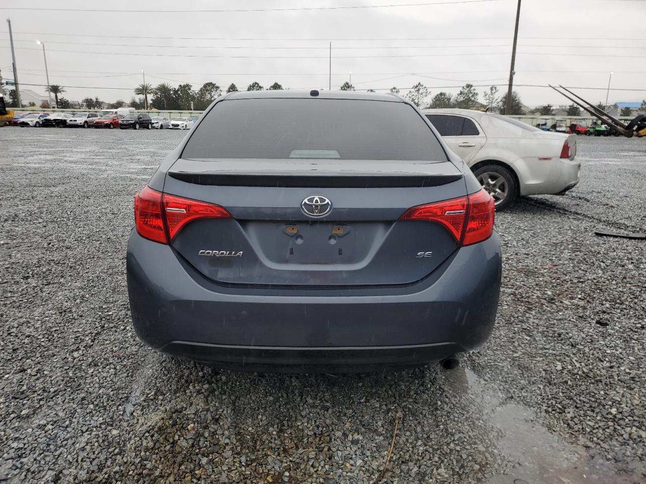 2018 Toyota Corolla - Image 6