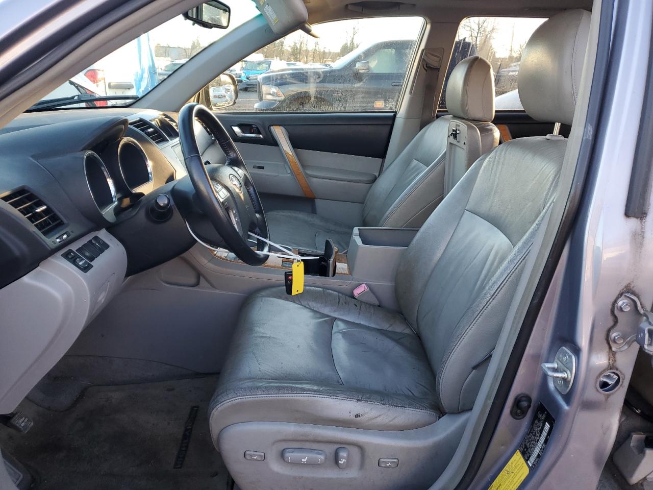 2008 Toyota Highlander - Image 7