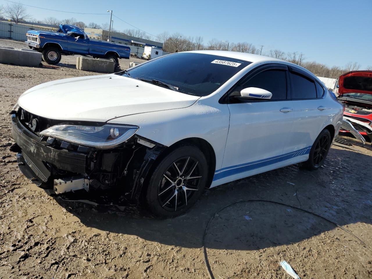 2015 Chrysler 200 - Image 1