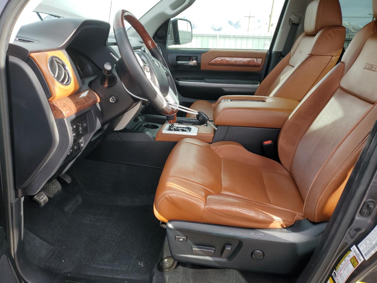 2018 Toyota Tundra - Image 7
