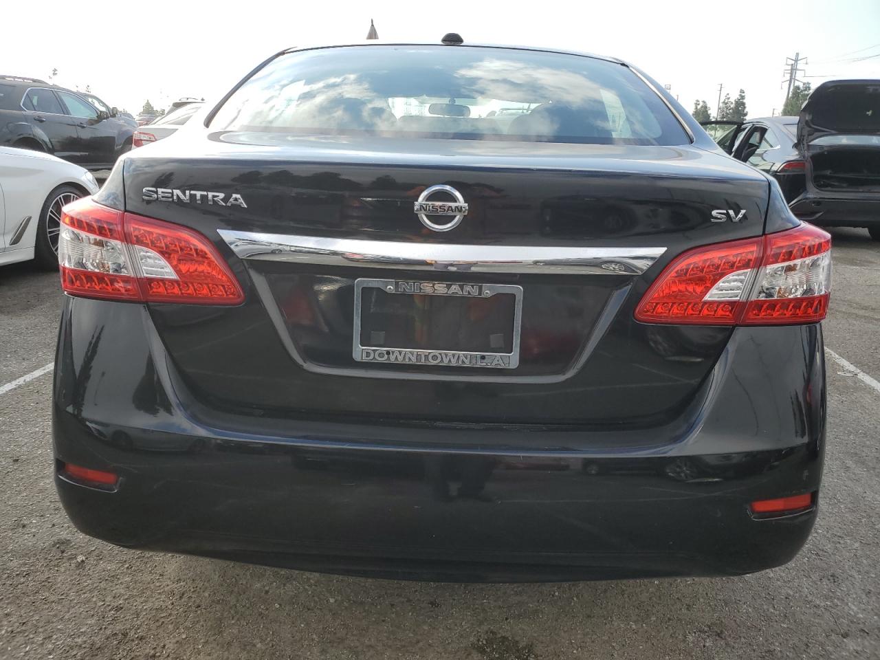 2015 Nissan Sentra - Image 6