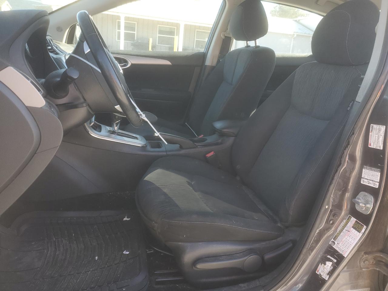 2015 Nissan Sentra - Image 7