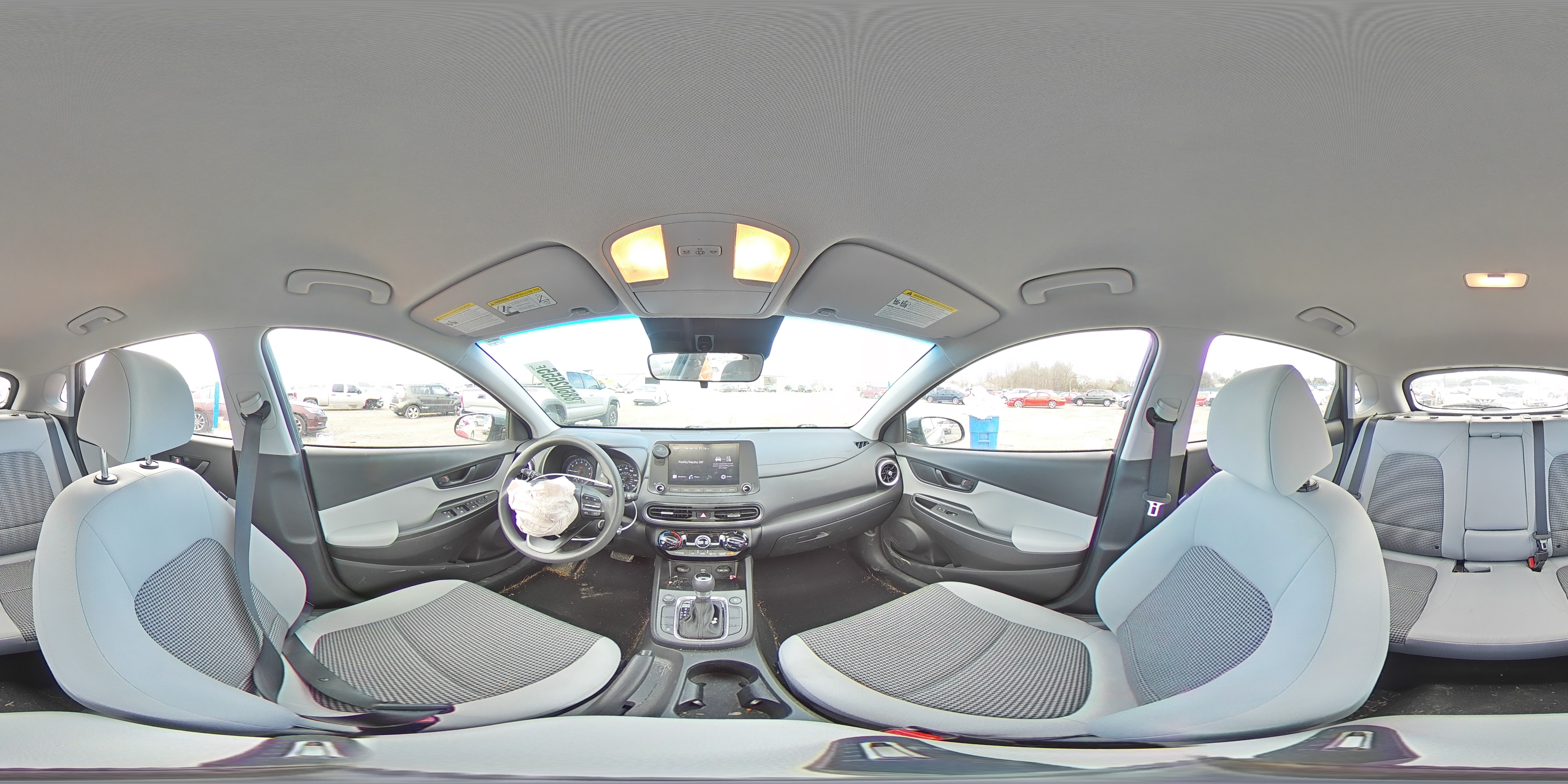 2022 Hyundai Kona - Image 13