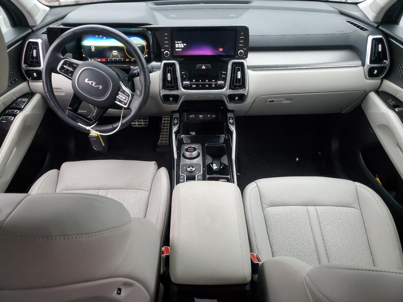 2023 Kia Sorento - Image 8
