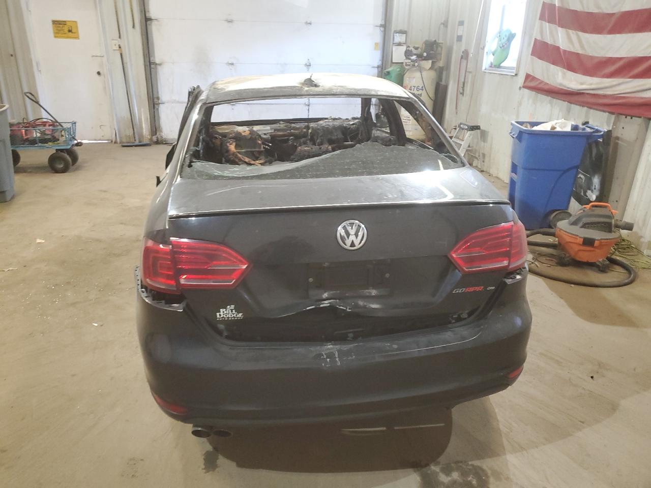 2014 Volkswagen Jetta - Image 6