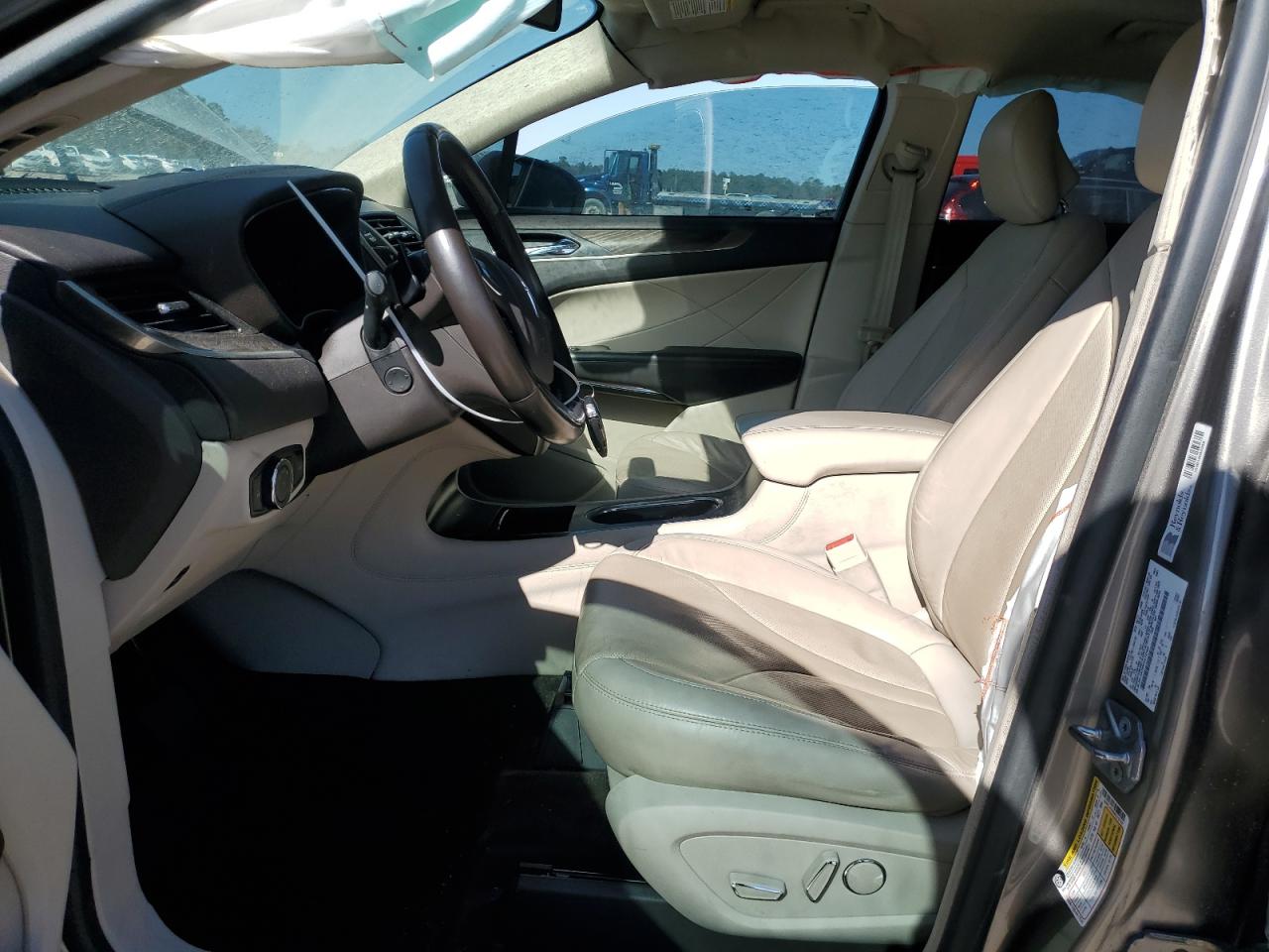 2017 Lincoln MKC - Image 7