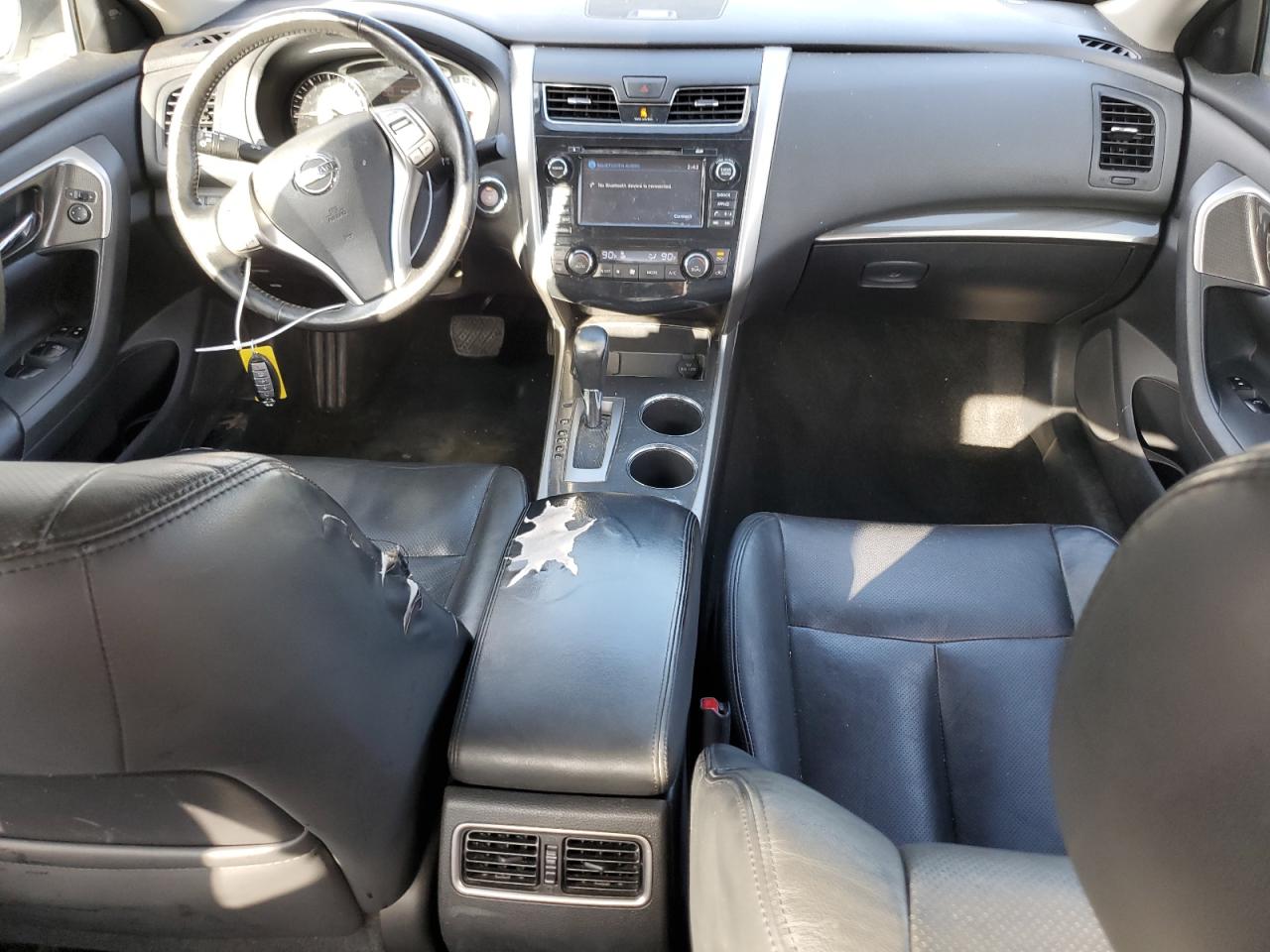 2015 Nissan Altima - Image 8