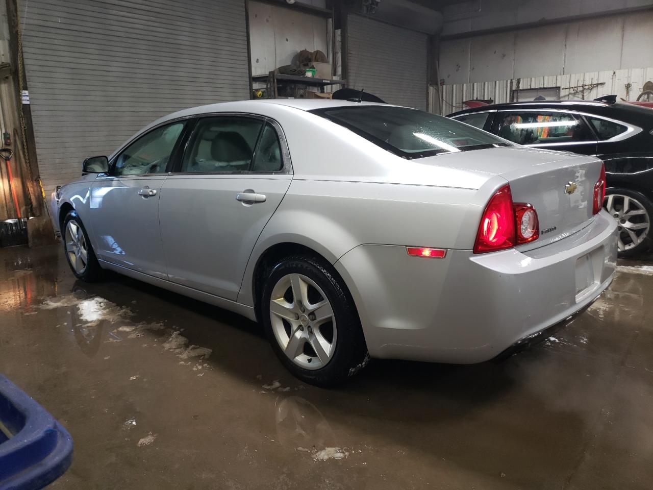 2011 Chevrolet Malibu - Image 2