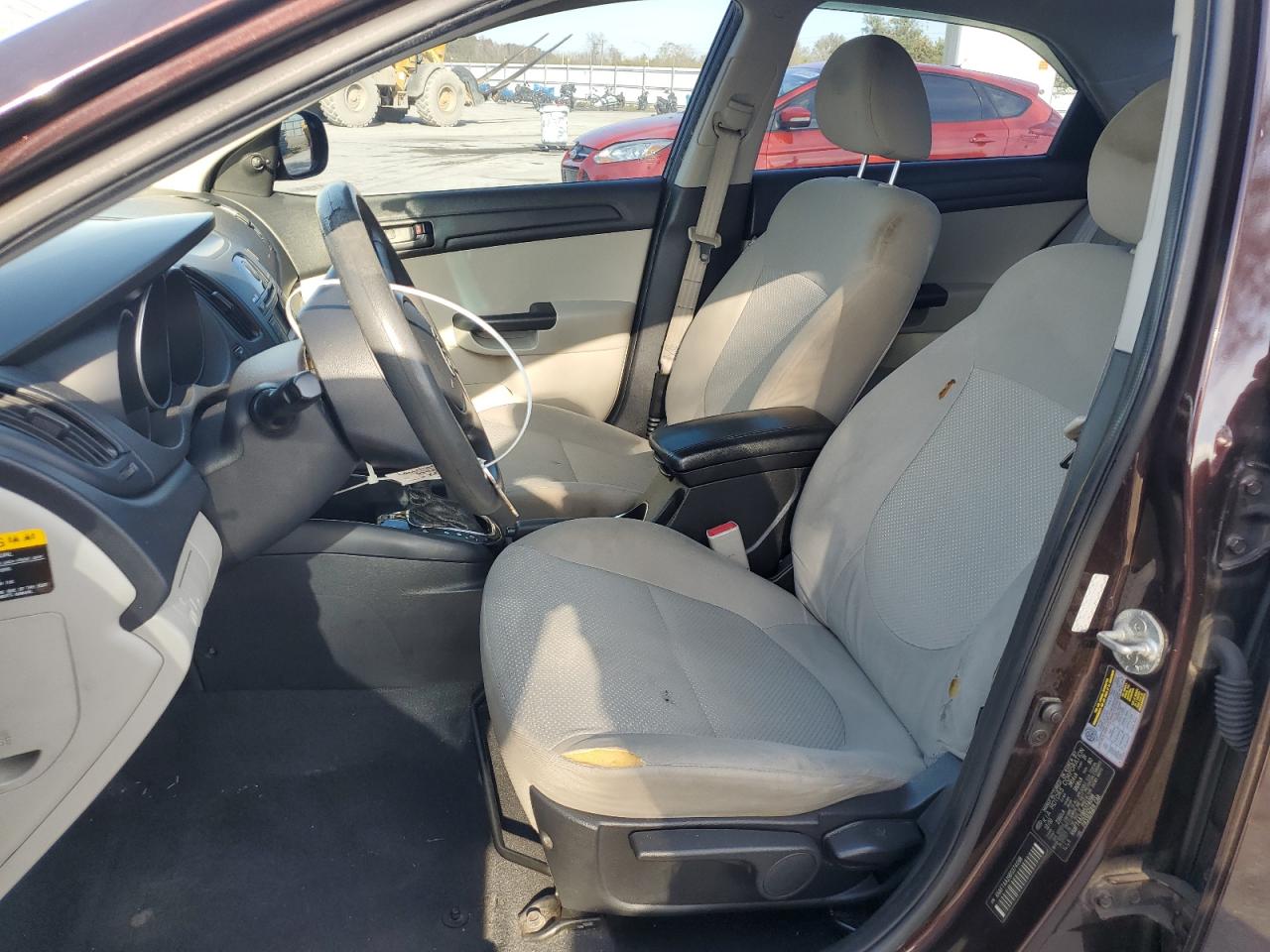 2011 Kia Forte - Image 7