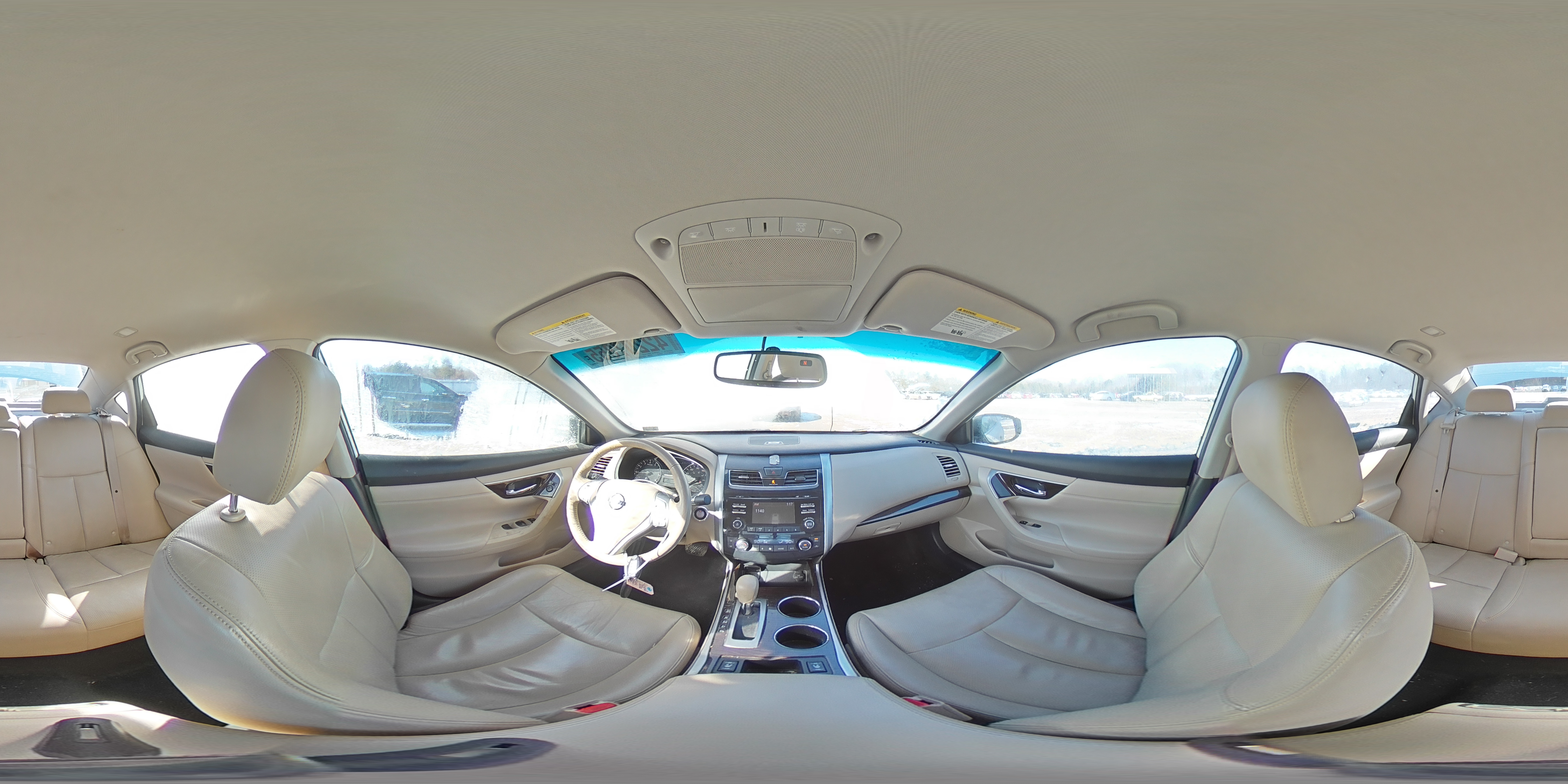 2015 Nissan Altima - Image 13