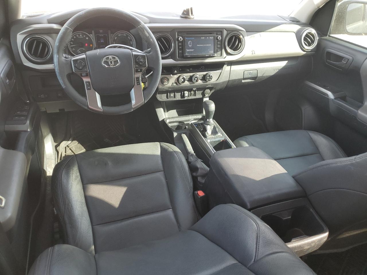2018 Toyota Tacoma - Image 8