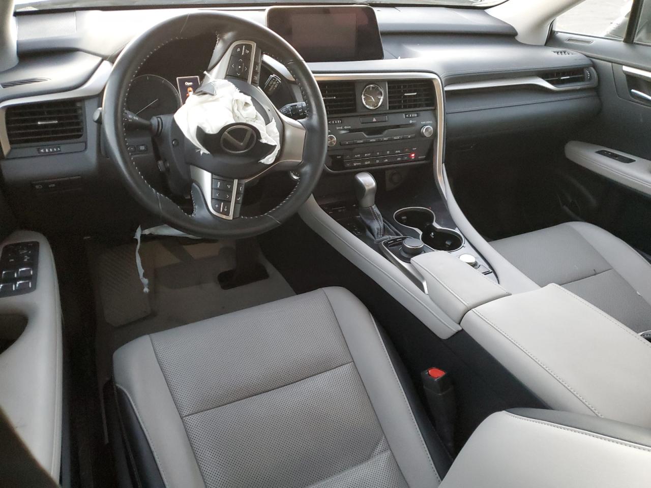 2019 Lexus RX - Image 8