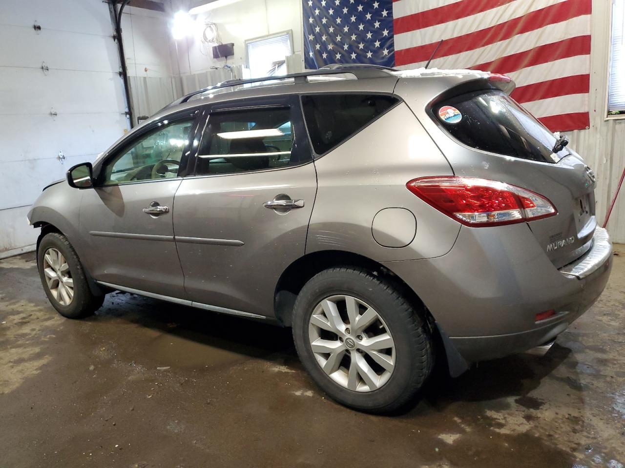 2012 Nissan Murano - Image 2