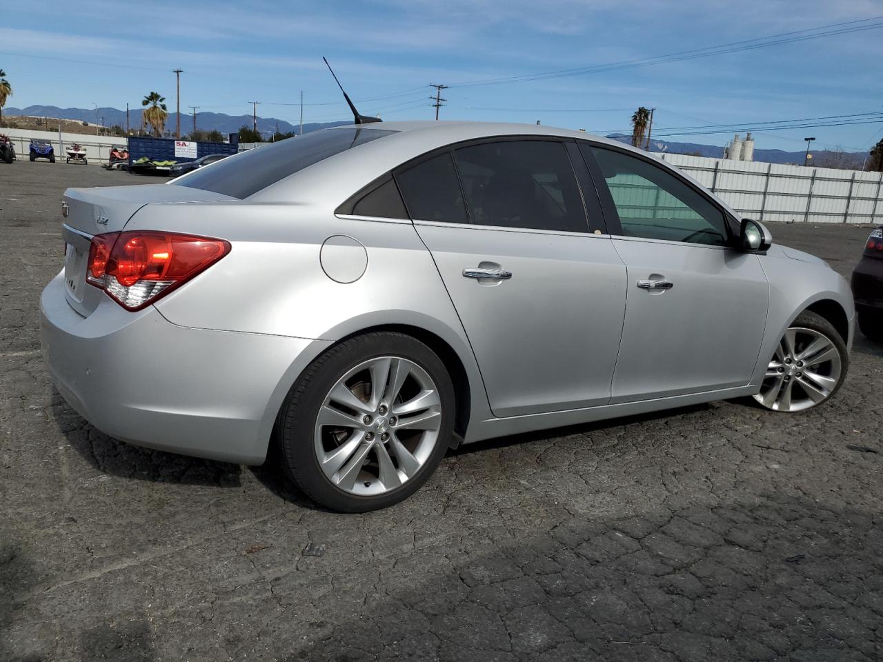 2012 Chevrolet Cruze - Image 3