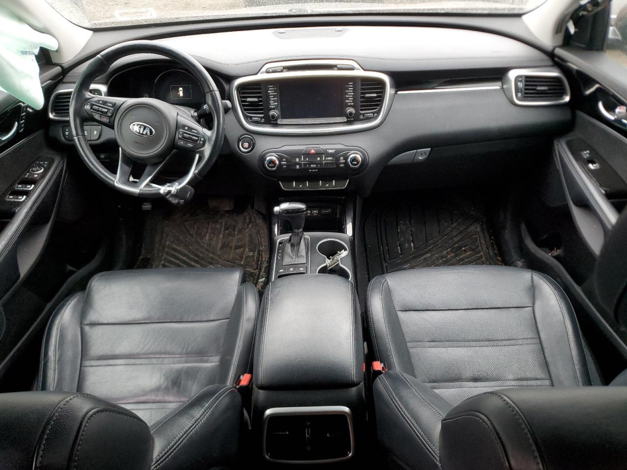 2017 Kia Sorento - Image 8