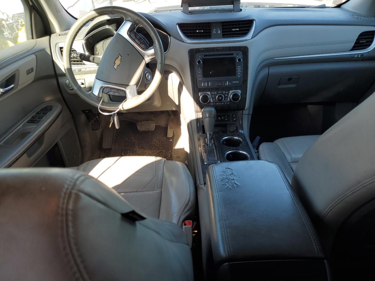 2014 Chevrolet Traverse - Image 8