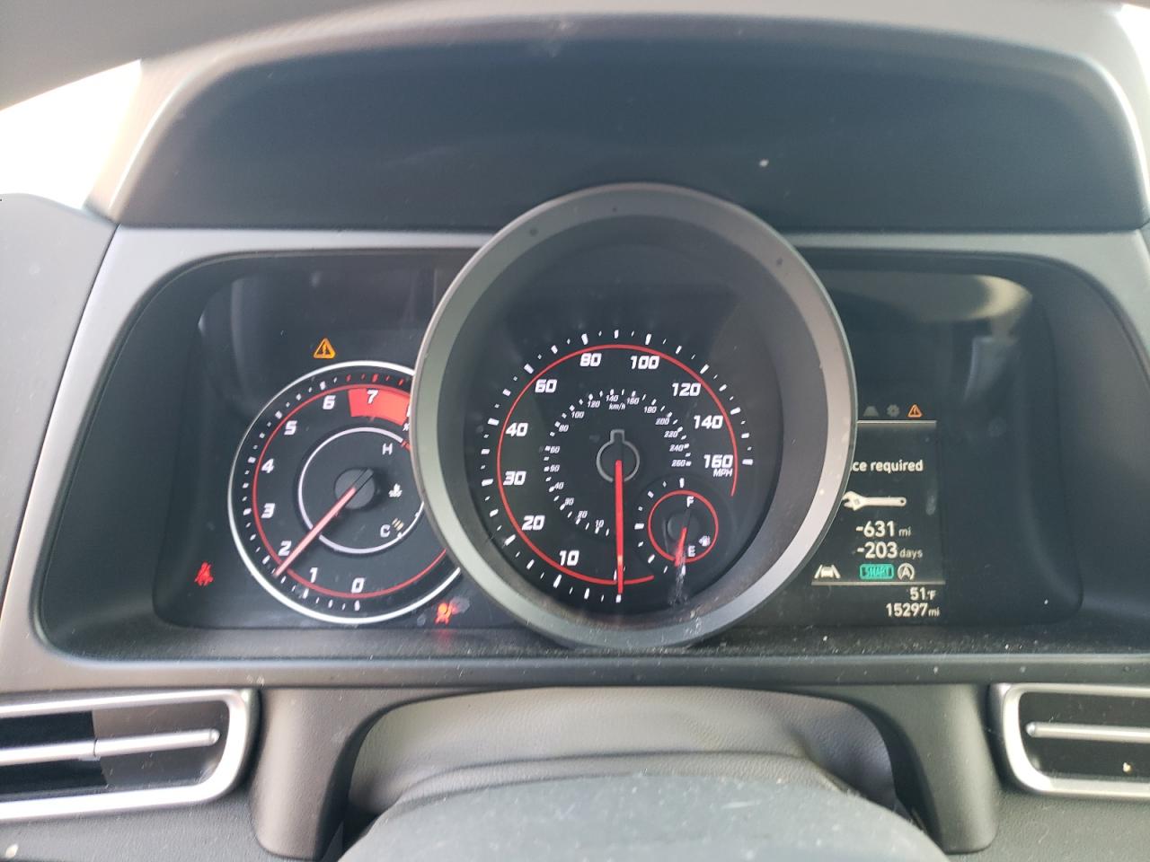 2021 Hyundai Elantra - Image 9
