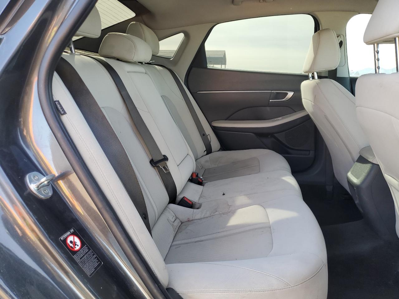 2021 Hyundai Sonata - Image 10
