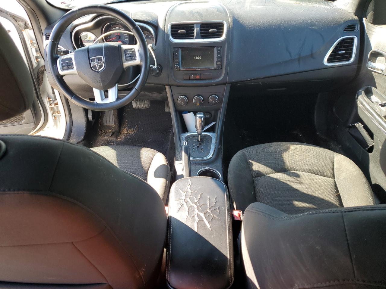 2013 Dodge Avenger - Image 8