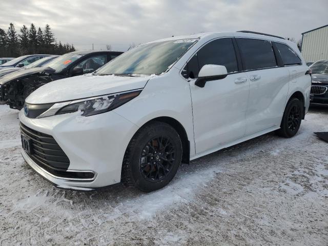 2024 Toyota Sienna Le/Xle