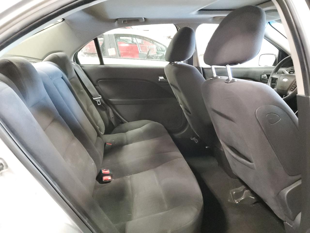 2009 Ford Fusion - Image 10