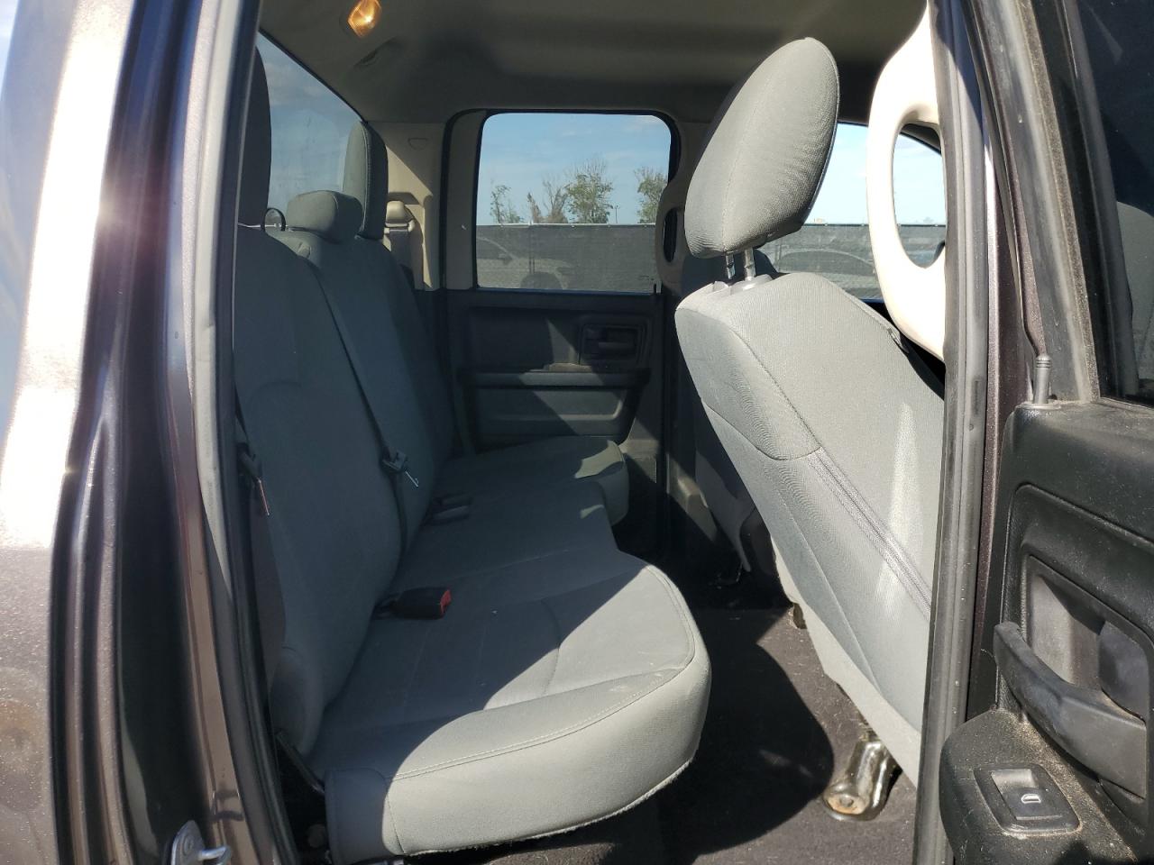 2018 RAM 1500 - Image 10