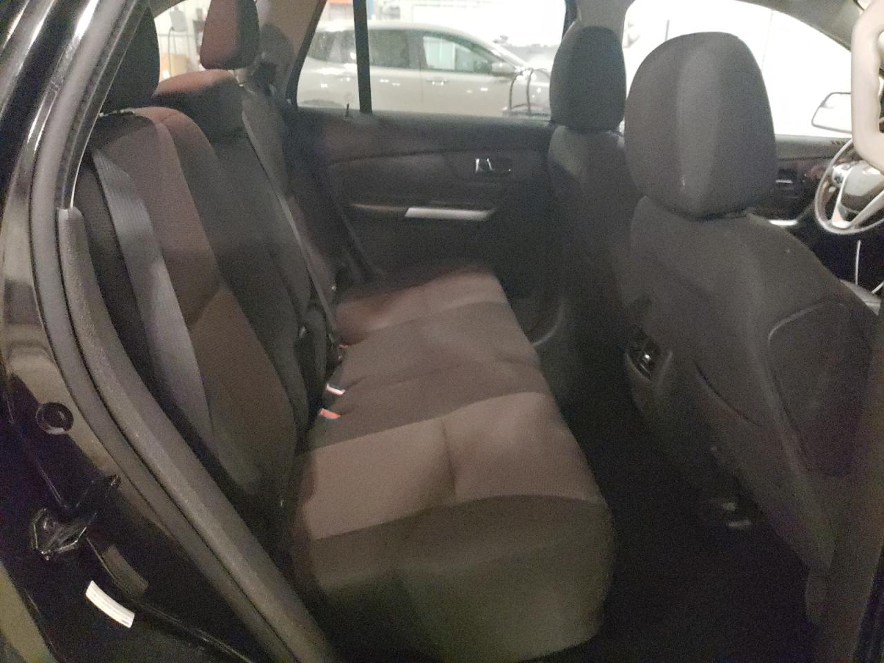 2014 Ford Edge - Image 11