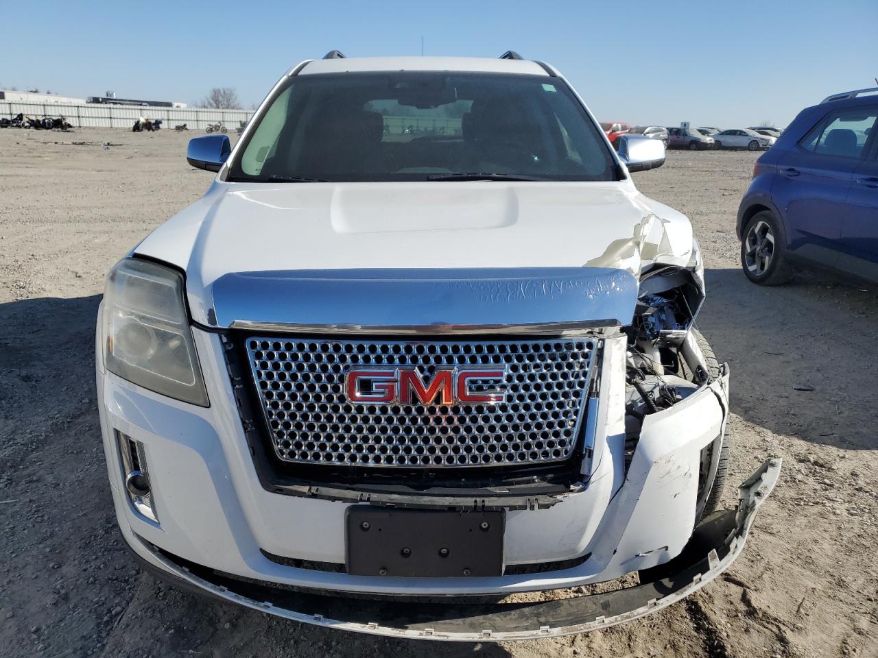 2013 GMC Terrain - Image 5