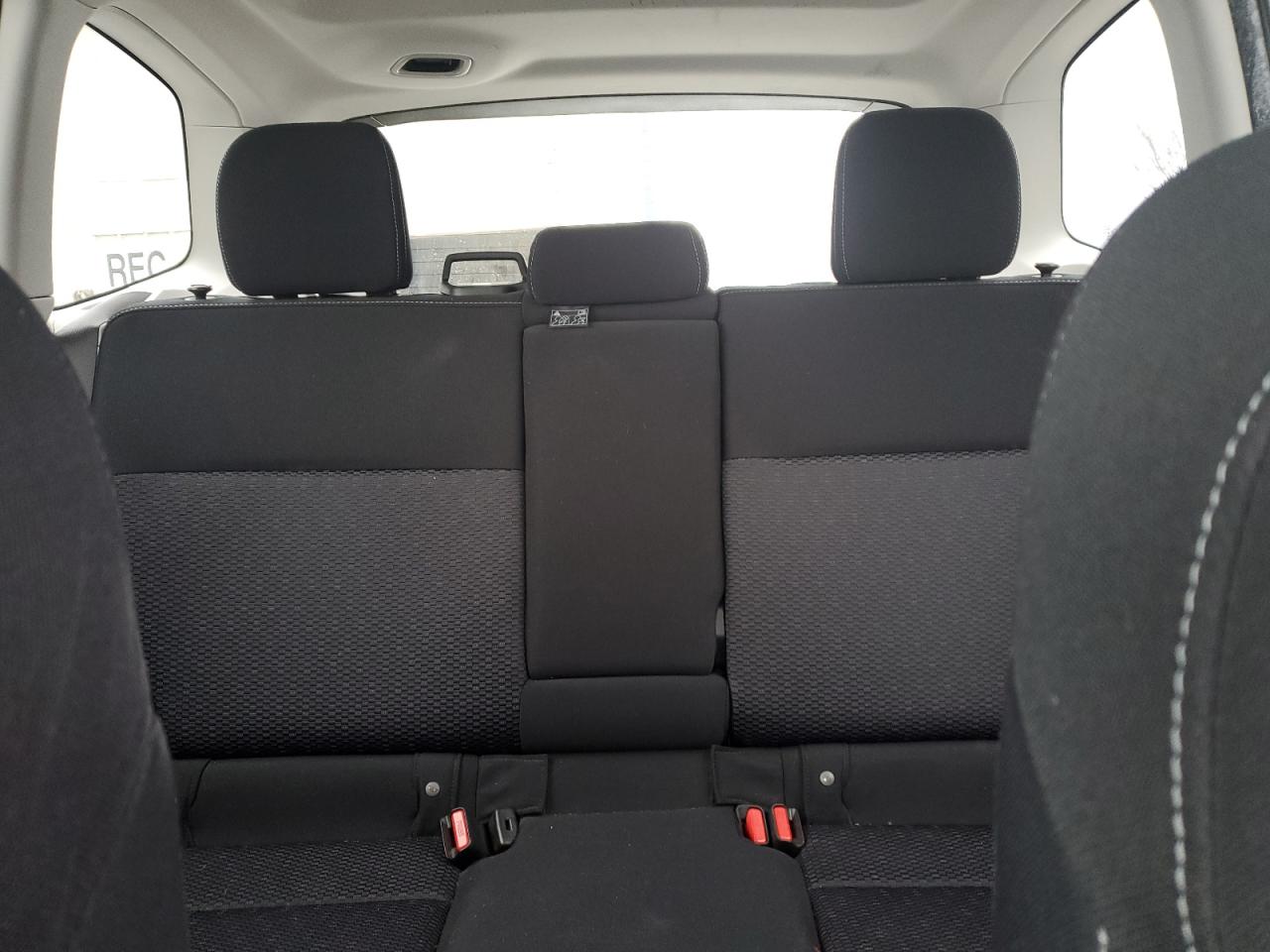 2015 Subaru Forester - Image 10