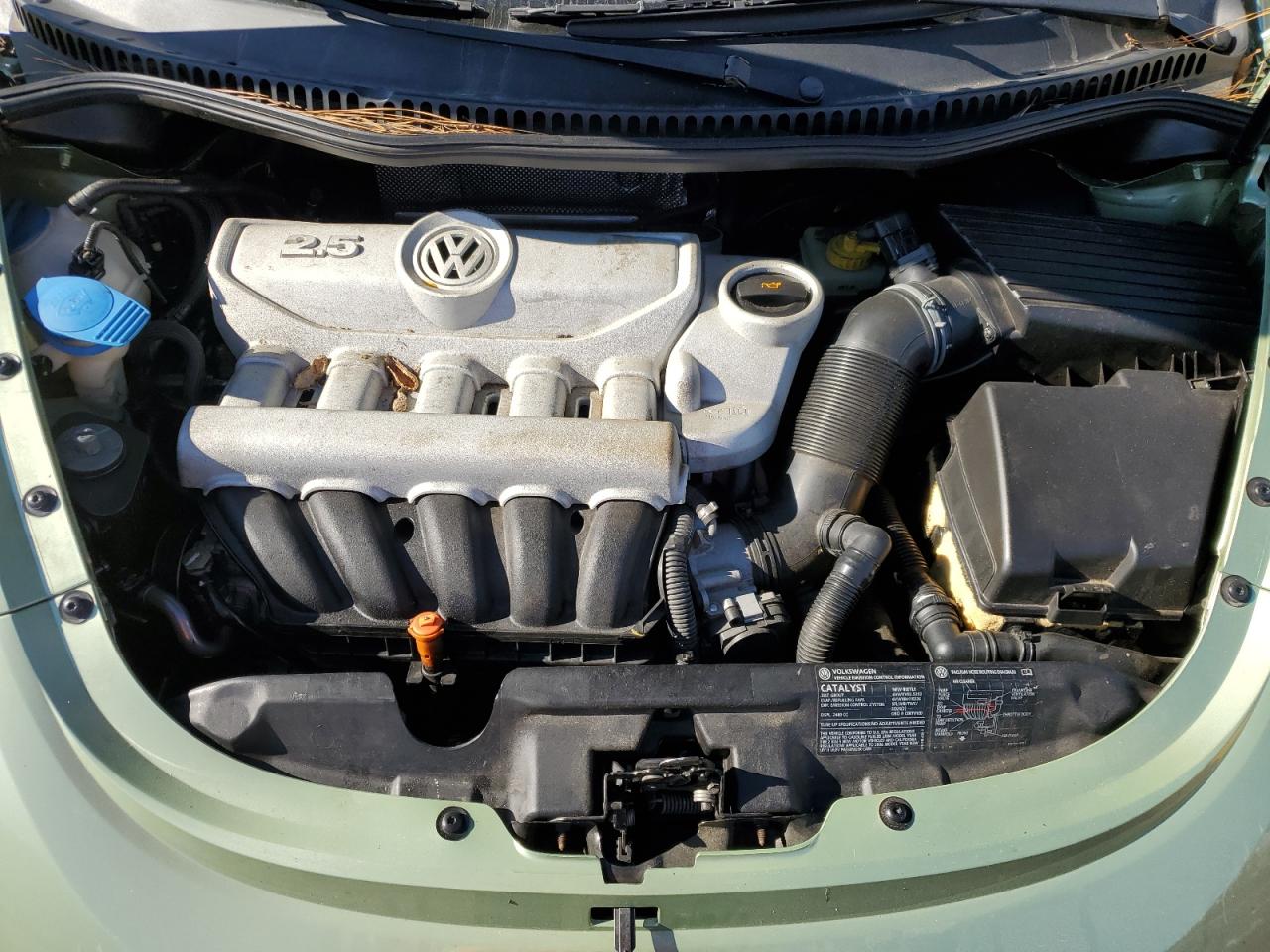 2006 Volkswagen Beetle - Image 11