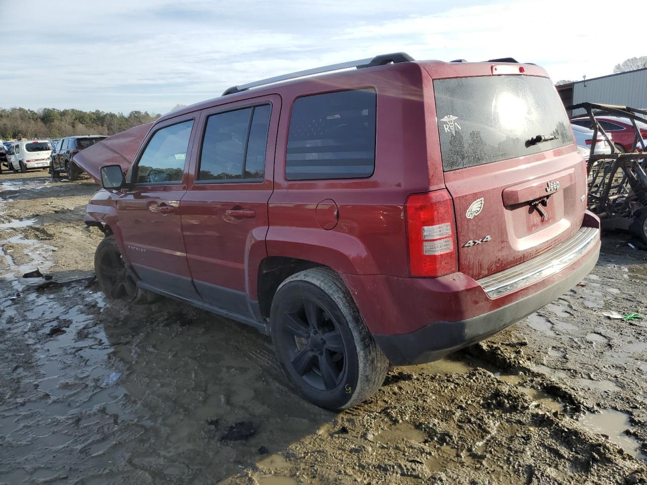 2016 Jeep Liberty (Patriot) - Image 2