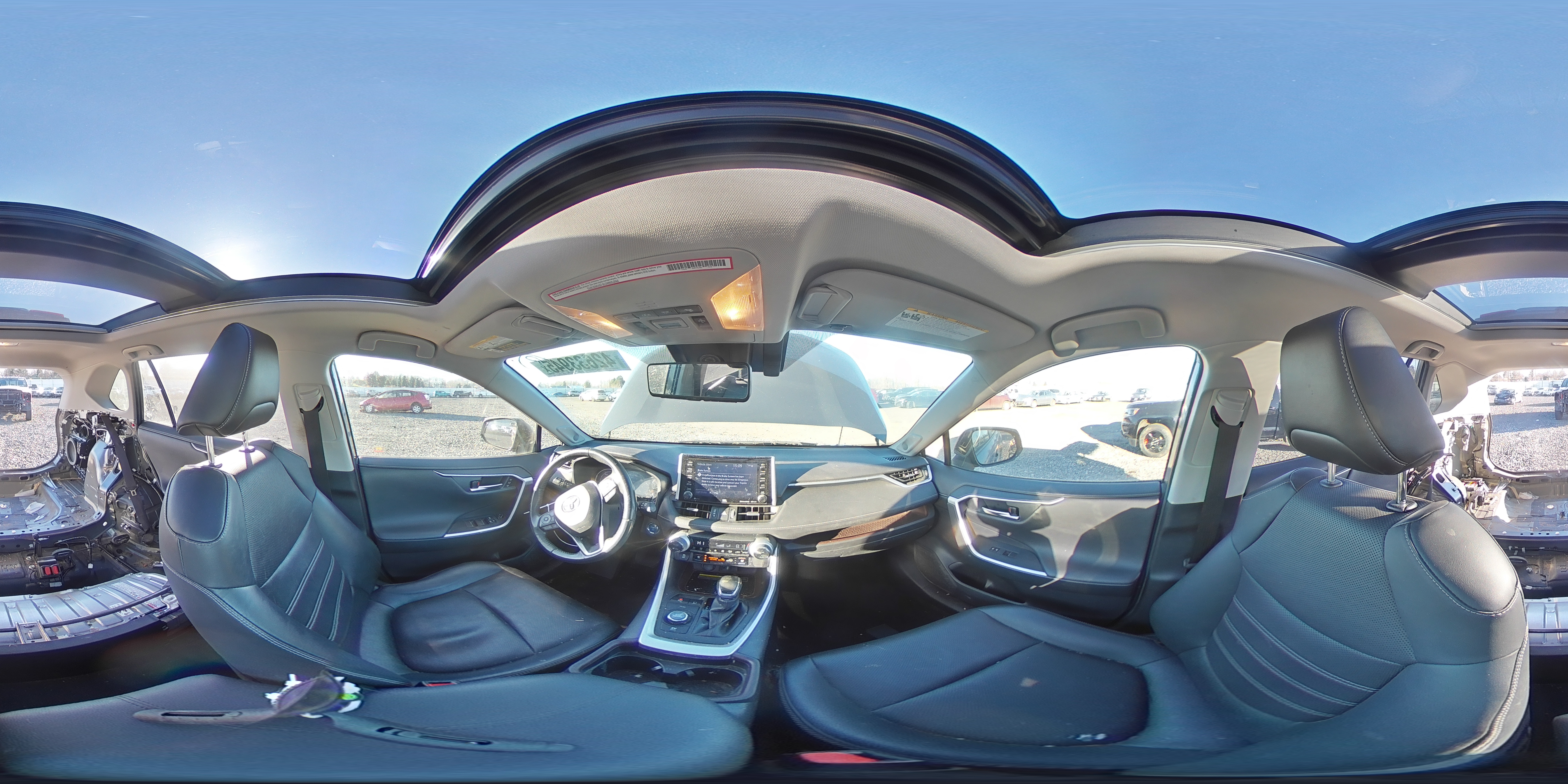 2019 Toyota RAV 4 - Image 12