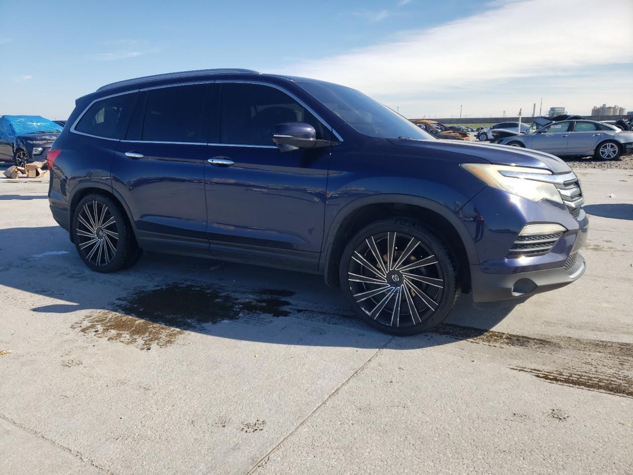 2017 Honda Pilot - Image 4