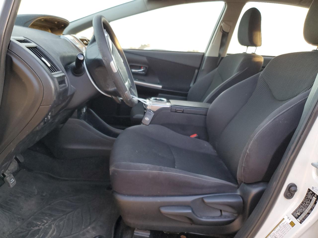 2017 Toyota Prius - Image 7