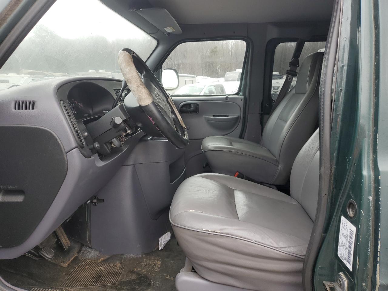 1999 Dodge RAM Van - Image 7