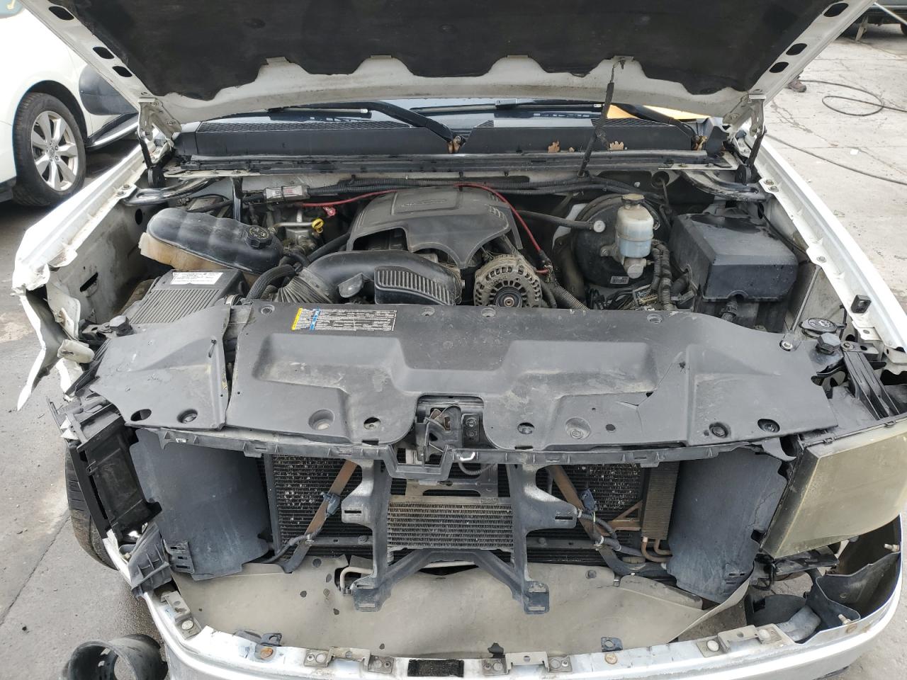 2008 GMC Sierra - Image 11
