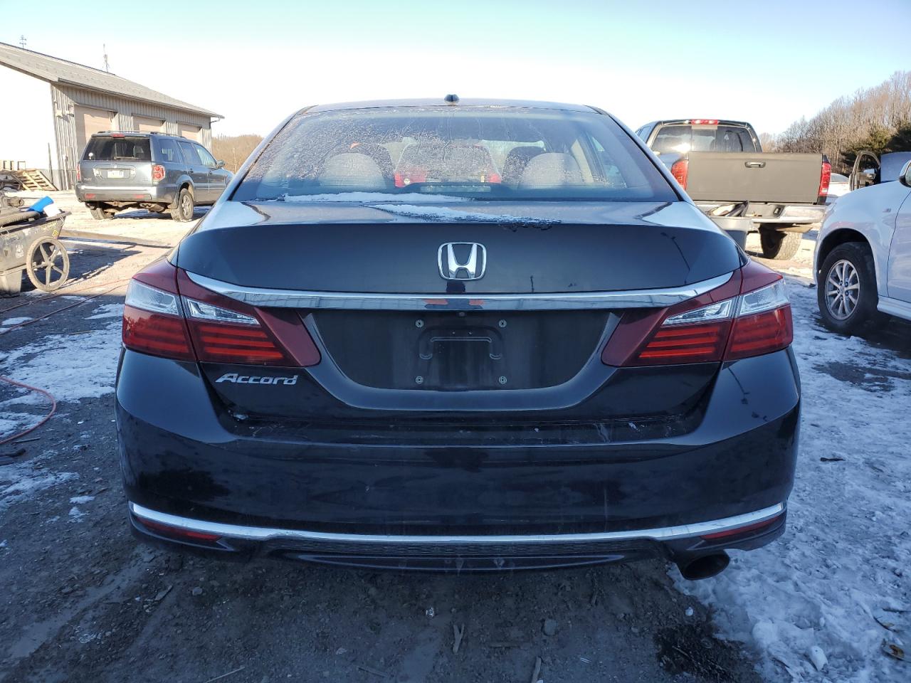 VIN 1HGCR2F79HA042953 2017 HONDA ACCORD no.6