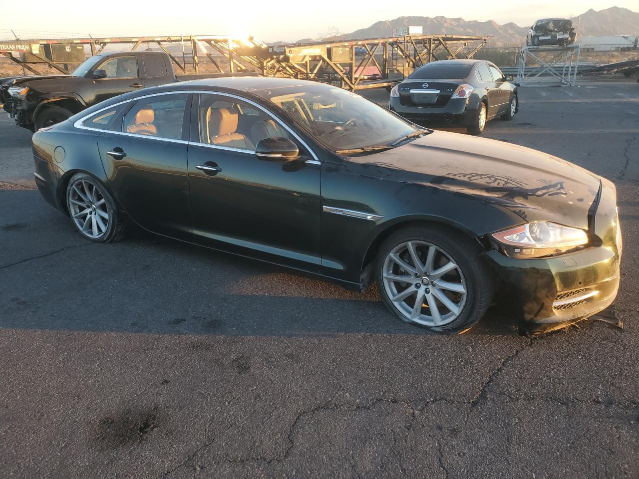 2013 Jaguar XJ - Image 4