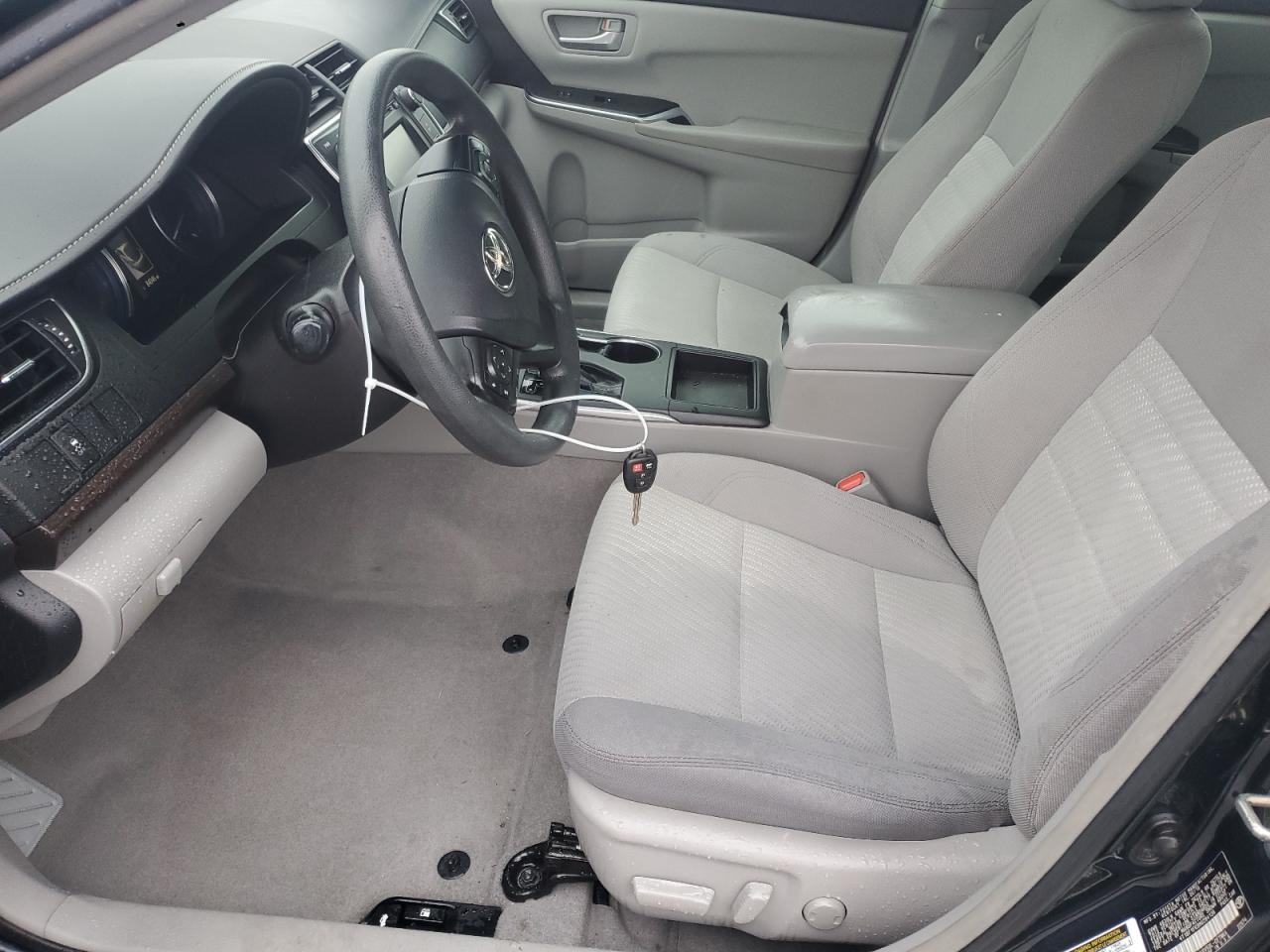 2017 Toyota Camry - Image 7