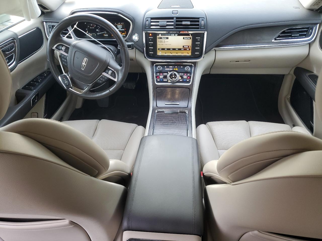 2018 Lincoln Continental - Image 8