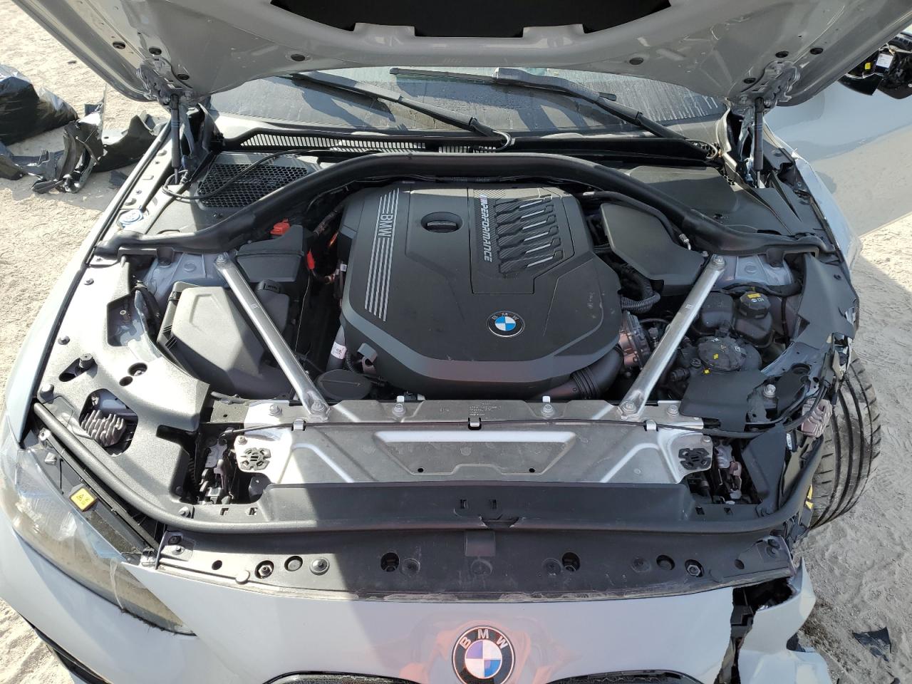 2022 BMW M4 - Image 13