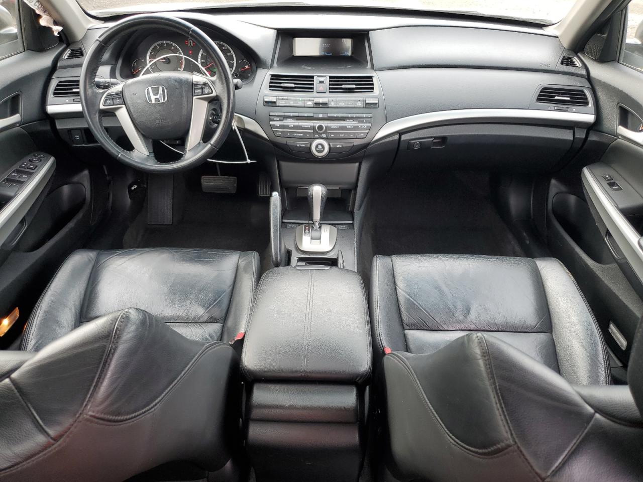 2009 Honda Accord - Image 8