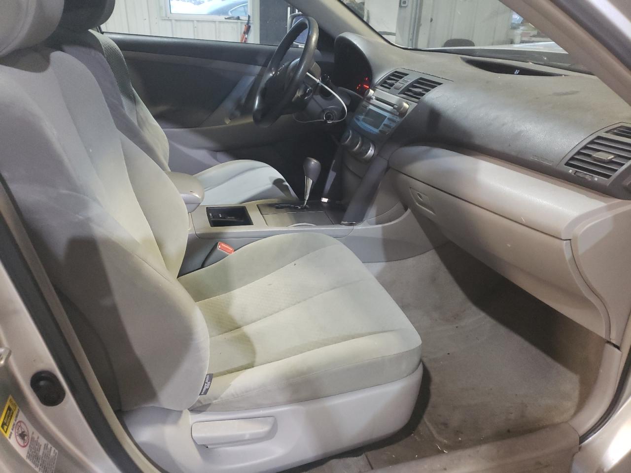 2007 Toyota Camry - Image 5