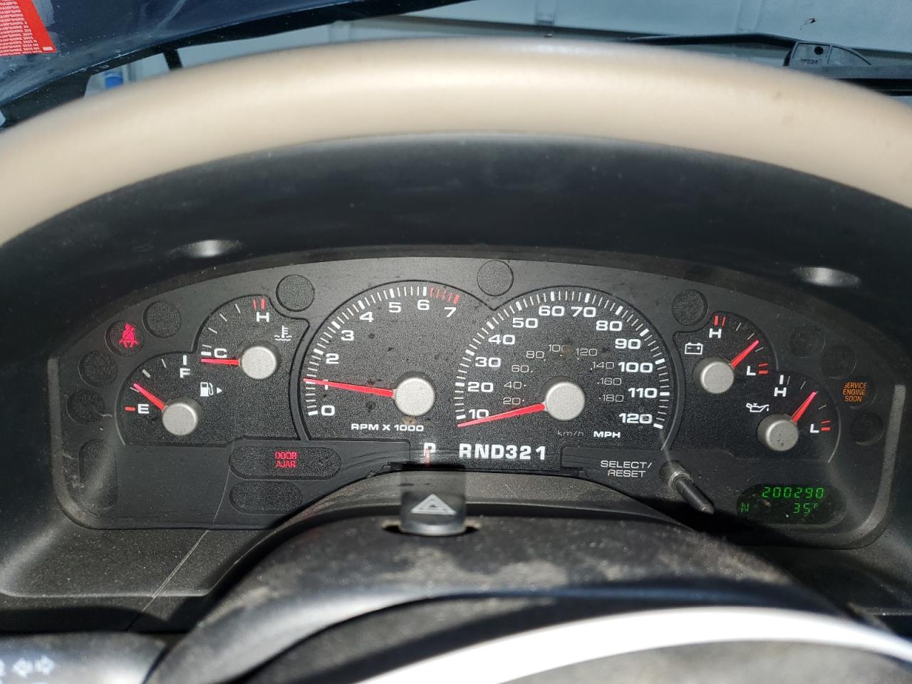 2003 Ford Explorer - Image 9