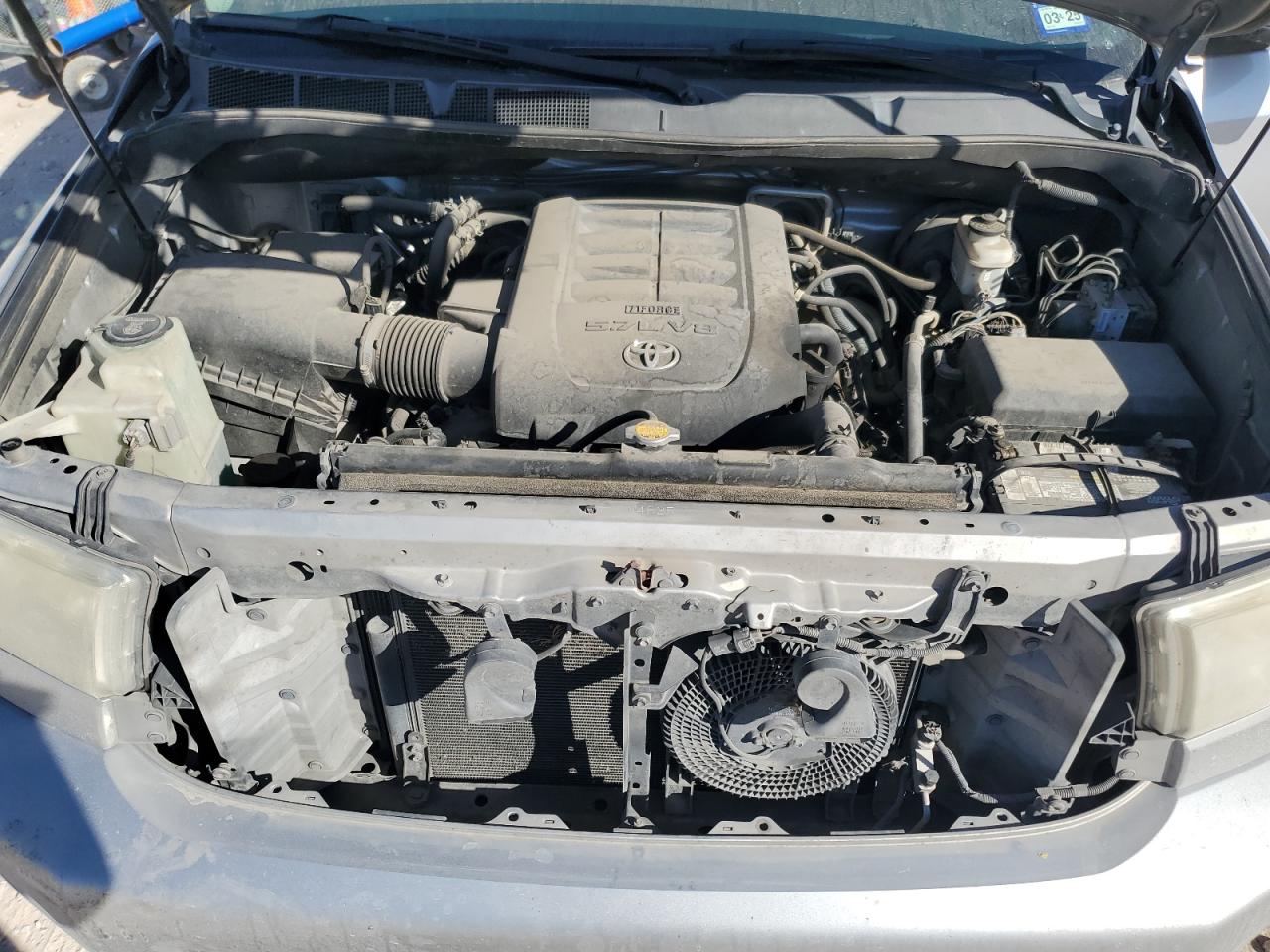 2015 Toyota Sequoia - Image 12