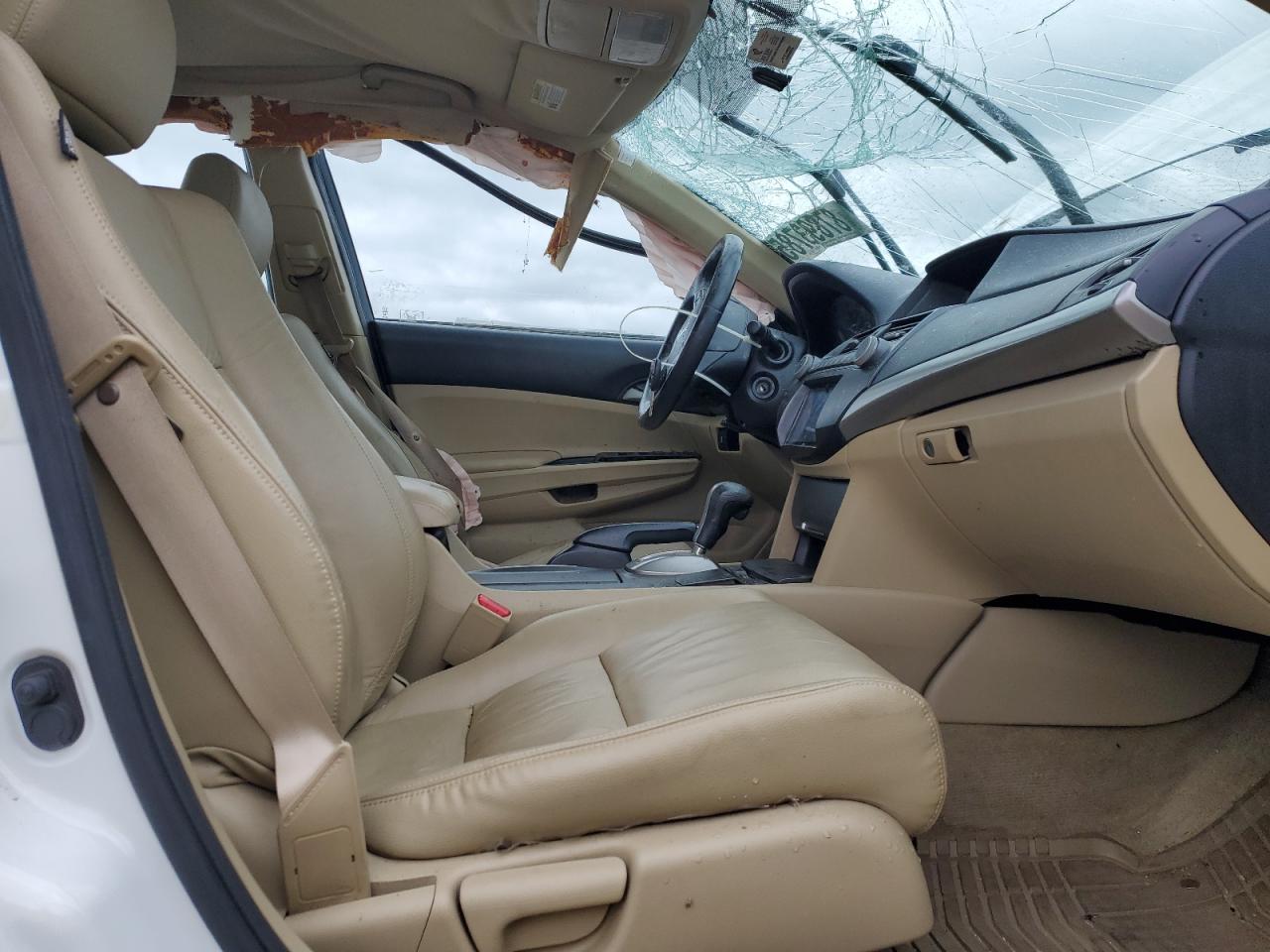 2012 Honda Accord - Image 7