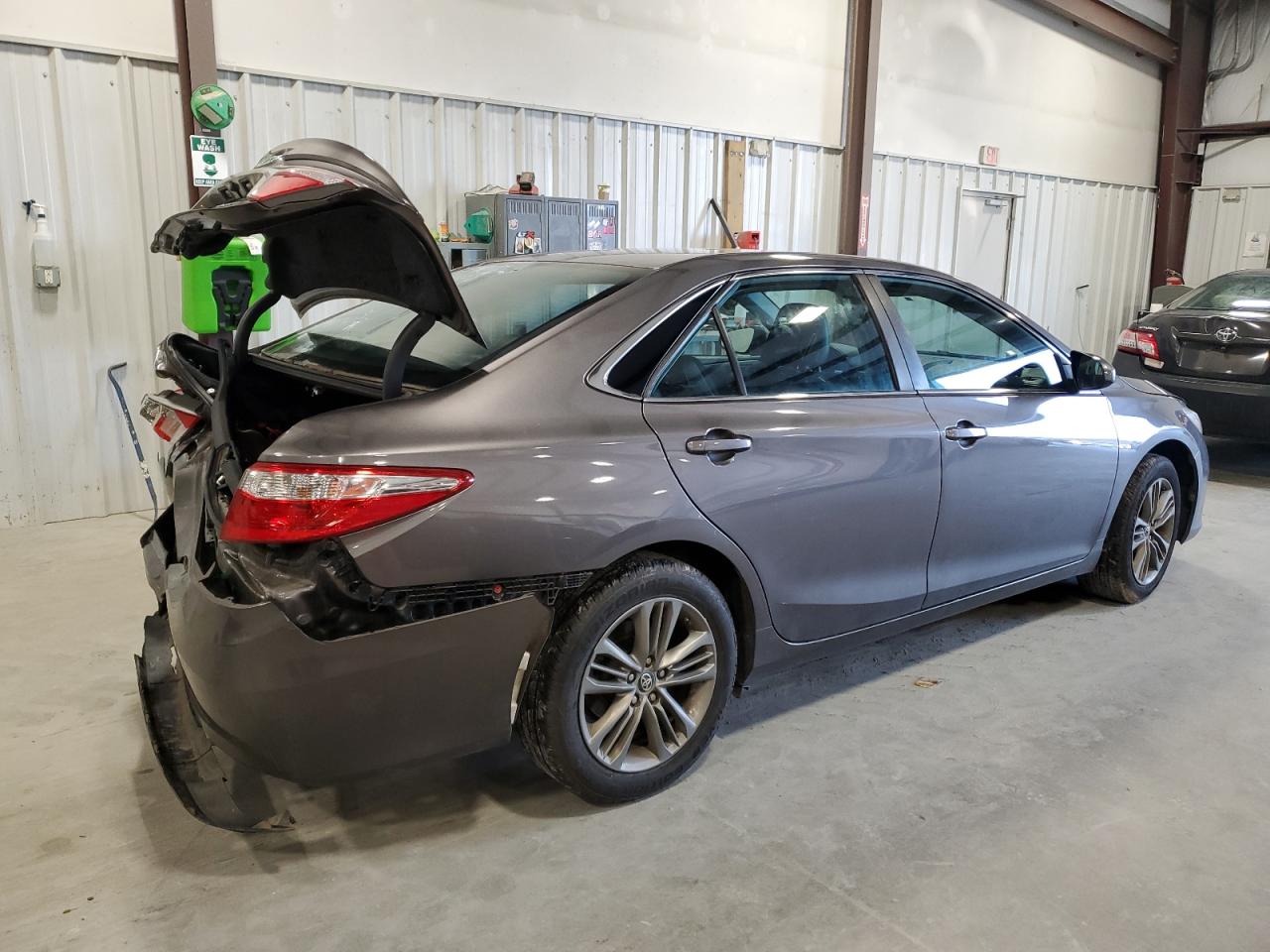 2017 Toyota Camry - Image 3